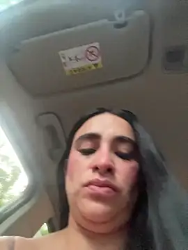 Snapshot of RoseSeductre chatting on October 24, 2025, 9:25 pm RoseSeductre online show from October 24, 2025, 9:25 pm