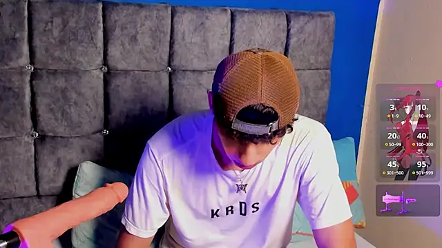 Snapshot of kalet-skinny chatting on November 26, 2025, 3:06 am kalet-skinny online show from November 26, 2025, 3:06 am