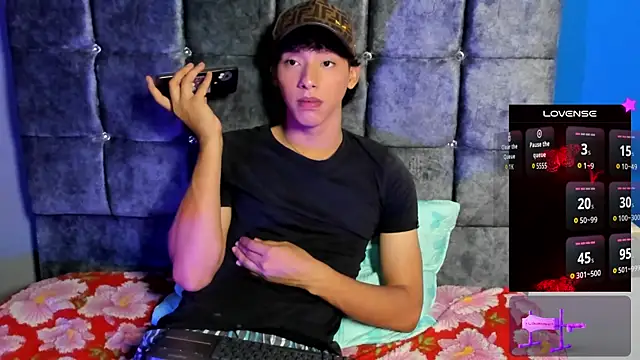 Snapshot of kalet-skinny chatting on October 22, 2025, 12:37 pm kalet-skinny online show from October 22, 2025, 12:37 pm