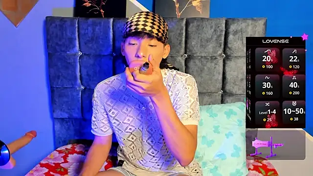 Snapshot of kalet-skinny chatting on October 25, 2025, 12:39 pm kalet-skinny online show from October 25, 2025, 12:39 pm