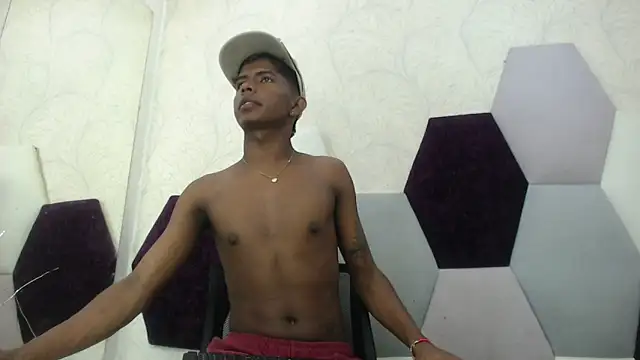 Snapshot of Mick_storm chatting on January 31, 2026, 7:23 pm Mick storm online show from January 31, 2026, 7:23 pm