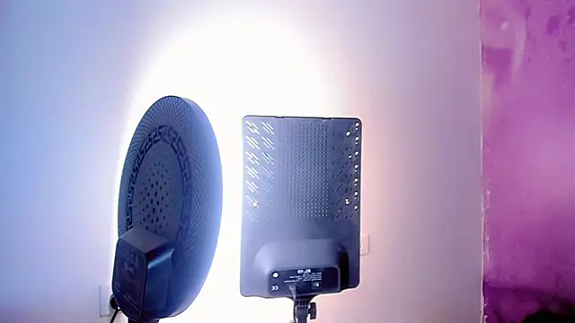 ANGEL EVIL S7 online show from October 23, 2025, 11:42 am