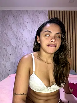 Snapshot of safadinhaquenteW chatting on November 5, 2025, 9:07 pm safadinhaquenteW online show from November 5, 2025, 9:07 pm