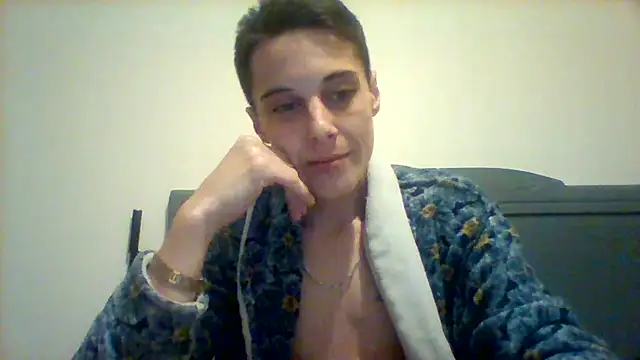 Snapshot of fresh-laD chatting on October 16, 2025, 5:16 am fresh-laD online show from October 16, 2025, 5:16 am