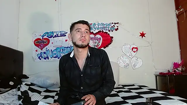 picante70  online show from February 24, 2026, 11:22 am