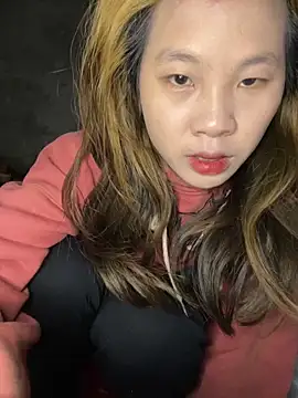 namicute online show from February 10, 2026, 12:31 am