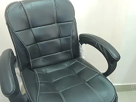 Snapshot of notty_heena chatting on November 8, 2025, 4:16 am notty heena online show from November 8, 2025, 4:16 am