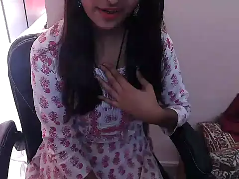 Snapshot of notty_heena chatting on October 13, 2025, 4:47 am notty heena online show from October 13, 2025, 4:47 am