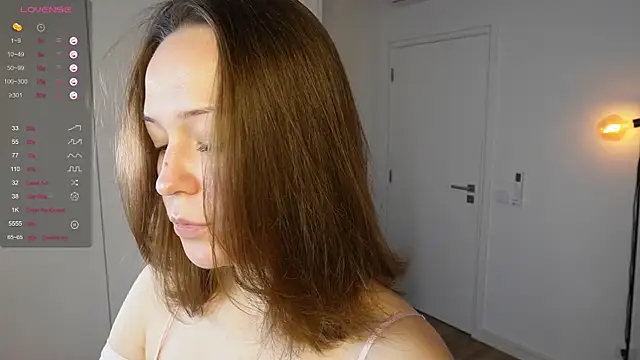 NeonyMuse online show from November 15, 2025, 10:08 am