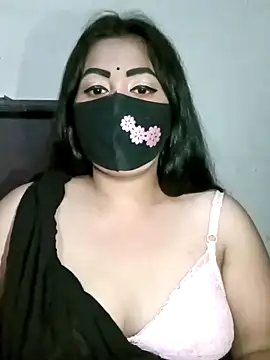 Snapshot of Jessica-03 chatting on February 25, 2026, 5:35 pm Jessica-03 online show from February 25, 2026, 5:35 pm