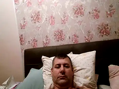 Snapshot of tibci12789 chatting on December 5, 2025, 5:17 am tibci12789 online show from December 5, 2025, 5:17 am