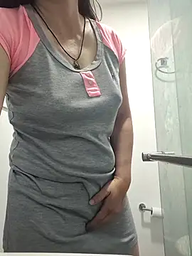 Lui Fer01 online show from April 11, 2026, 10:52 am