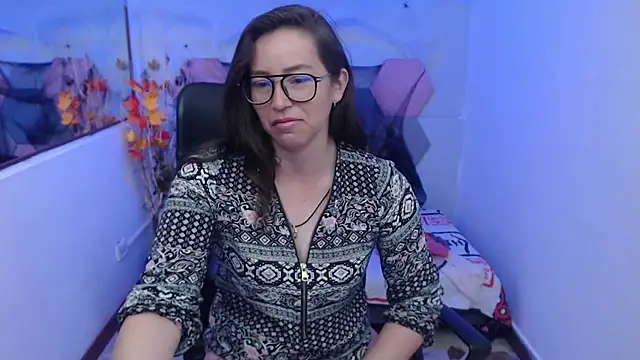 Lui Fer01 online show from October 26, 2025, 11:43 am