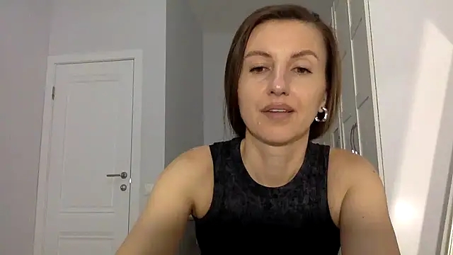 Melivorra online show from April 13, 2026, 9:41 pm