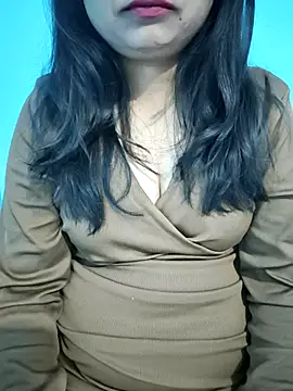 Snapshot of Model_Show01 chatting on November 28, 2025, 5:35 pm Model Show01 online show from November 28, 2025, 5:35 pm