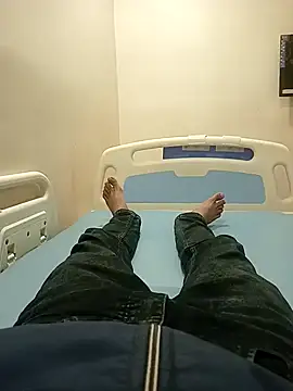 Playboyx143xh online show from December 5, 2025, 6:39 pm