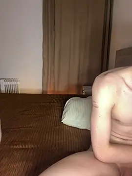 TwinksNextDoor online show from February 21, 2026, 6:32 pm