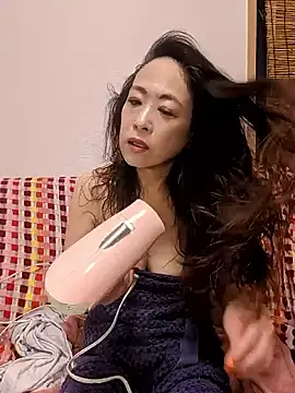 Snapshot of jyuse000ryuse chatting on July 12, 2026, 11:11 am jyuse000ryuse online show from July 12, 2026, 11:11 am