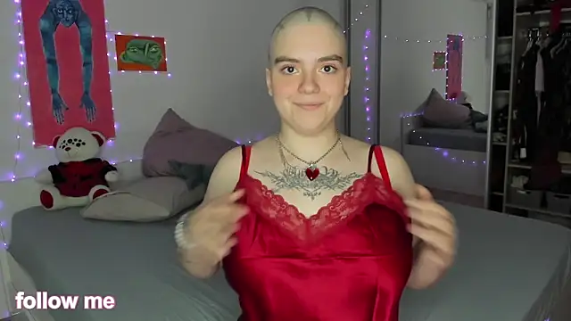 Snapshot of len_be chatting on October 19, 2025, 11:13 am len be online show from October 19, 2025, 11:13 am