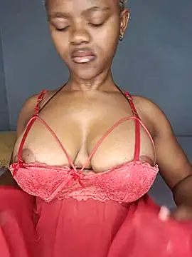 Snapshot of certifiedhottie2025 chatting on November 7, 2025, 5:34 am certifiedhottie2025 online show from November 7, 2025, 5:34 am