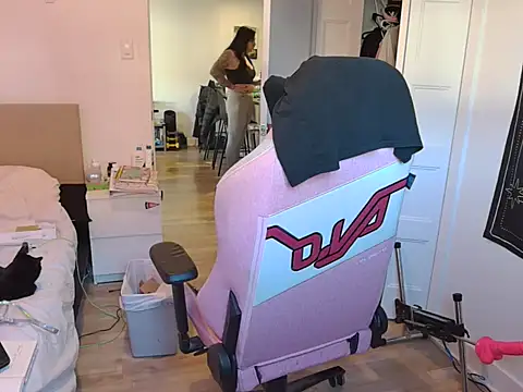 Snapshot of xxAlexya chatting on October 26, 2025, 1:33 pm xxAlexya online show from October 26, 2025, 1:33 pm