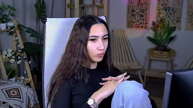 Snapshot of RebeckaThornton chatting on December 5, 2025, 9:52 am RebeckaThornton online show from December 5, 2025, 9:52 am