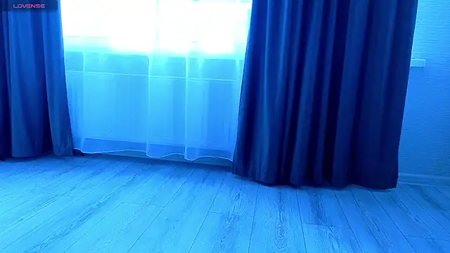 MissPompadure online show from April 20, 2026, 5:32 am