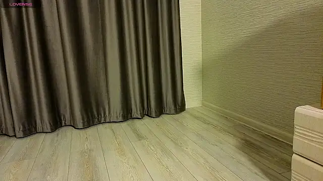 MissPompadure online show from March 14, 2026, 4:24 pm