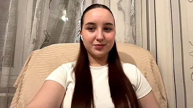 DaisyMolly online show from November 8, 2025, 9:40 pm