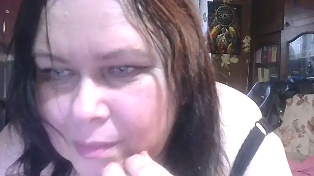 Snapshot of CharleeKendall chatting on December 18, 2025, 10:41 am CharleeKendall online show from December 18, 2025, 10:41 am