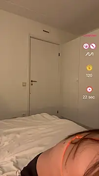 Snapshot of mamimamacitaaa chatting on February 20, 2026, 5:26 pm mamimamacitaaa online show from February 20, 2026, 5:26 pm