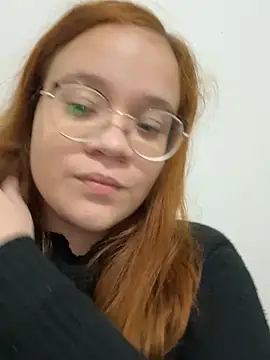 ruivinhadancer online show from May 22, 2026, 2:09 am