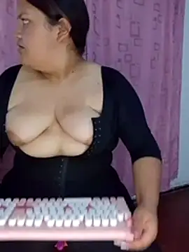 natt-bigass online show from December 20, 2025, 7:11 am