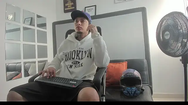 Sky Wild online show from November 2, 2025, 8:25 pm