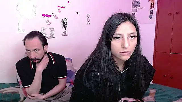 Isis Robert online show from November 20, 2025, 11:25 pm