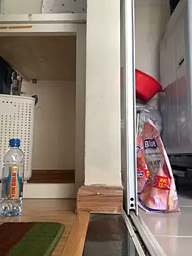 buckgaroooo online show from November 4, 2025, 6:39 am