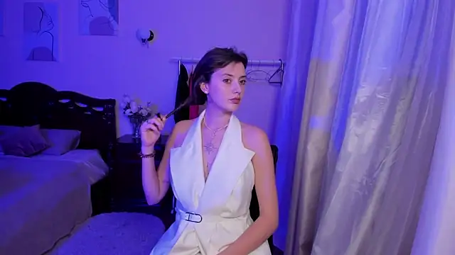 ShannanBeauty online show from October 21, 2025, 5:45 pm