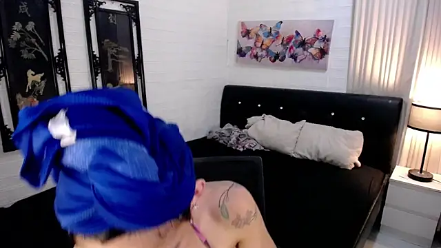 Snapshot of TSJaninexx chatting on October 20, 2025, 5:42 am TSJaninexx online show from October 20, 2025, 5:42 am