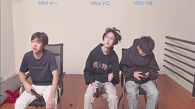 Snapshot of hyboys chatting on October 16, 2025, 10:12 am hyboys online show from October 16, 2025, 10:12 am