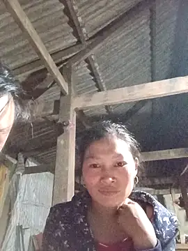 siusiu-00 online show from October 13, 2025, 1:34 pm