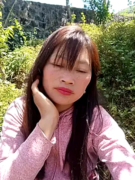 siusiu-00 online show from April 12, 2026, 4:49 am