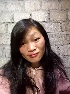 siusiu-00 online show from February 6, 2026, 9:44 pm