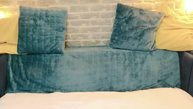 Soft Lilly online show from March 24, 2026, 6:13 am