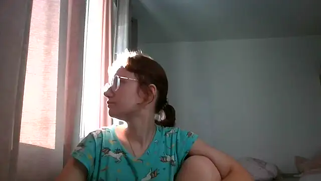 LuckySLove online show from July 14, 2026, 6:03 pm