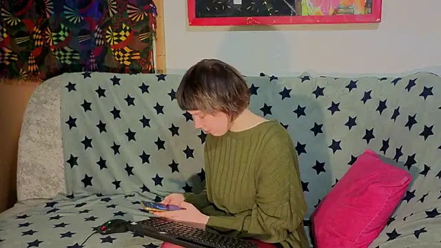 ReincarnatedAngel online show from October 22, 2025, 6:07 pm