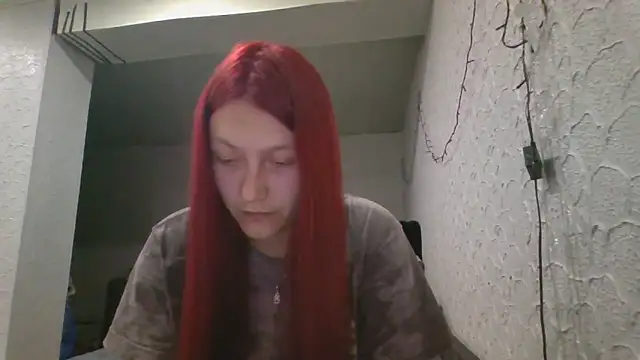 luna tt online show from March 18, 2026, 5:03 pm