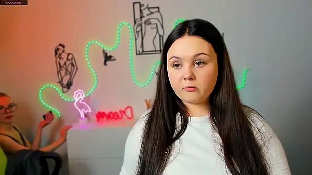 sendi cais online show from March 13, 2026, 8:03 pm