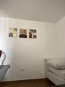 Cara-Hadley online show from October 30, 2025, 4:15 pm