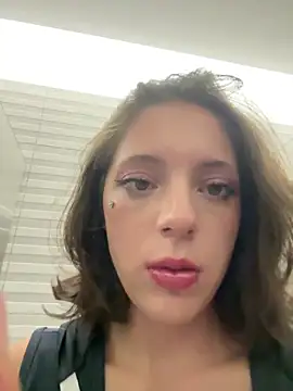 Snapshot of Ryan_ruru chatting on March 5, 2026, 3:52 pm Ryan ruru online show from March 5, 2026, 3:52 pm