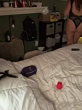 queenkelly1234 online show from February 24, 2026, 4:02 am